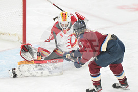 PWHL Charge Victoire Hockey