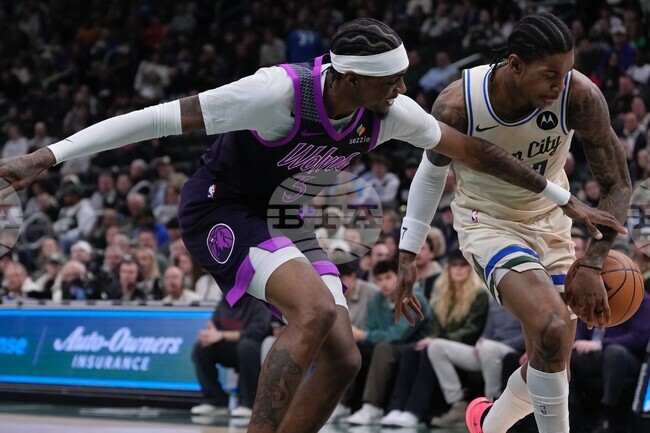 Timberwolves Bucks Basketball