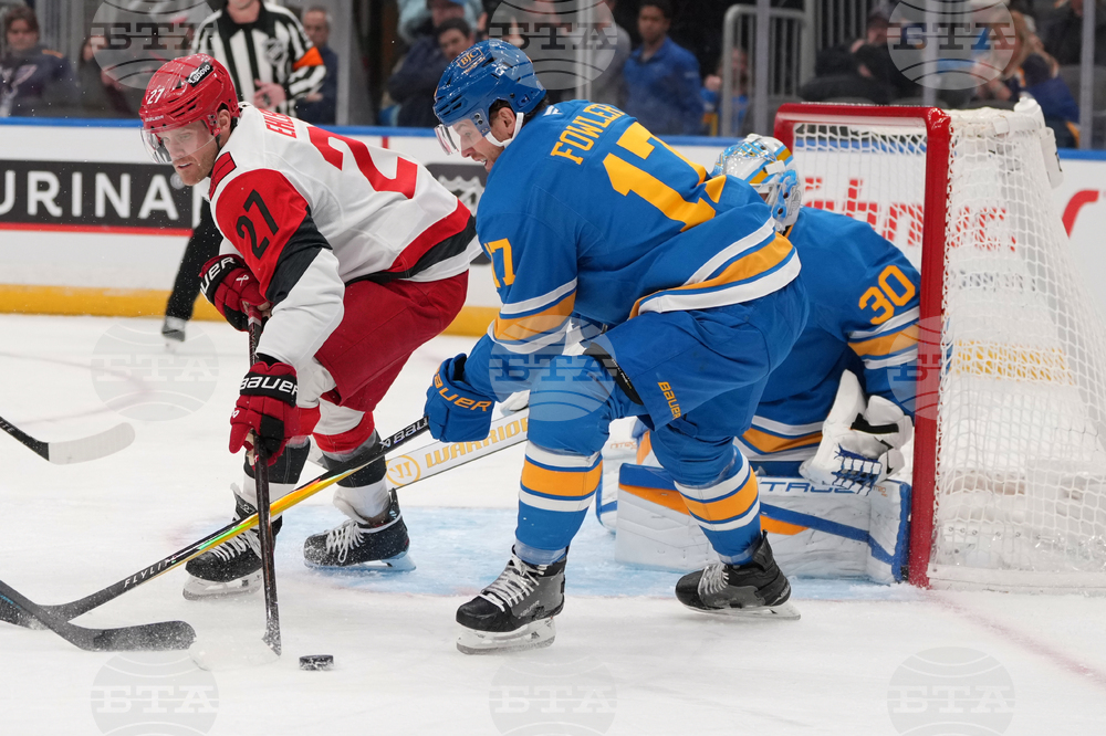 Hurricanes Blues Hockey