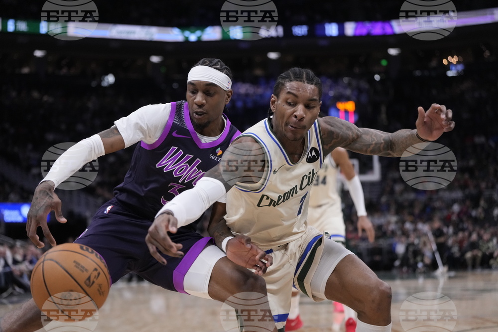 Timberwolves Bucks Basketball