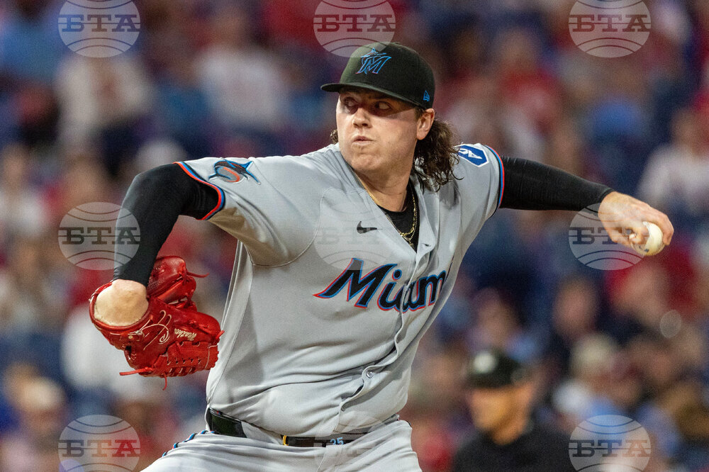 Yankees Marlins Trade Baseball