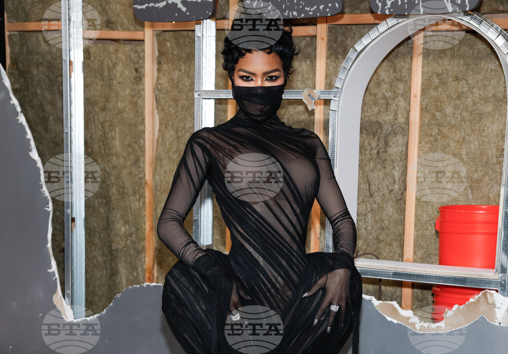 NY Premiere of "The Rip"