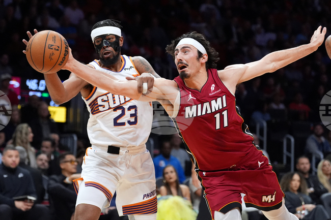 Suns Heat Basketball