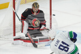 Senators Canucks Hockey