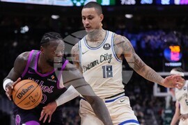 Timberwolves Bucks Basketball