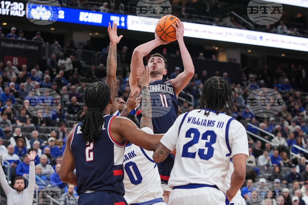 UConn Seton Hall Basketball