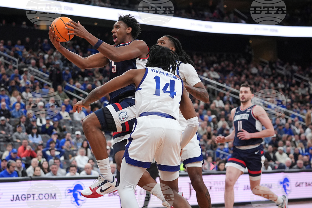 UConn Seton Hall Basketball