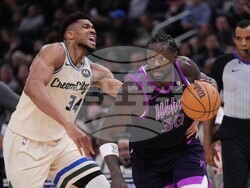 Timberwolves Bucks Basketball
