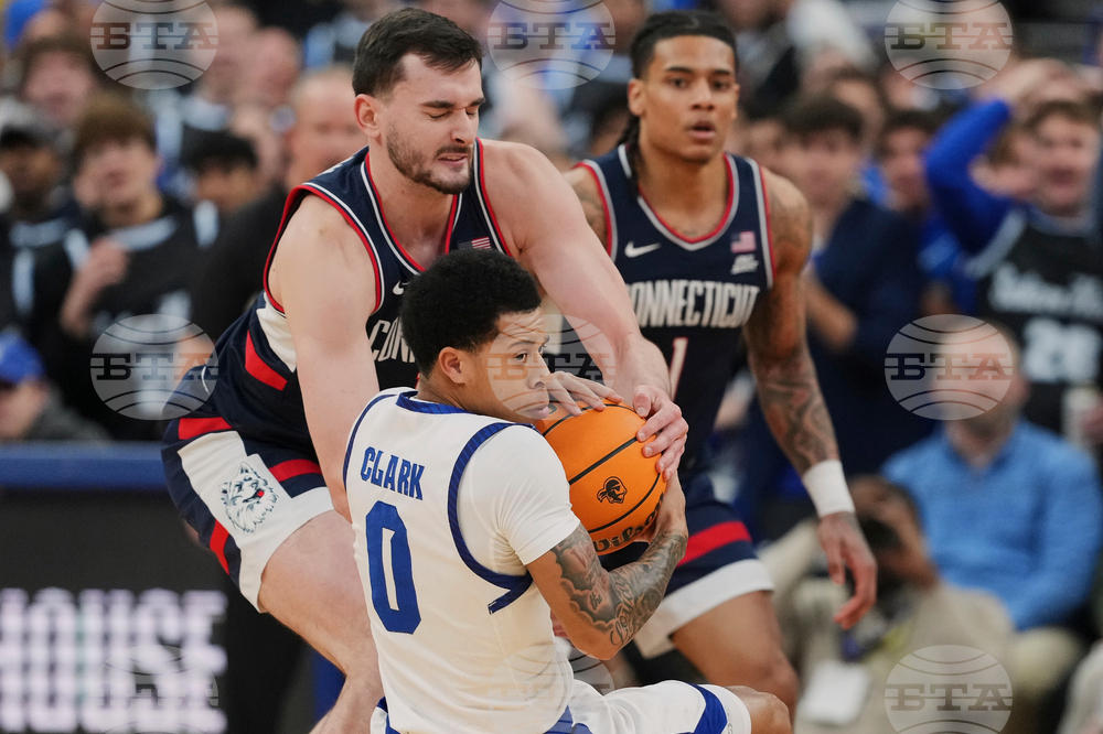 UConn Seton Hall Basketball