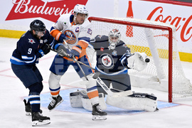 Islanders Jets Hockey