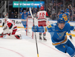 Hurricanes Blues Hockey