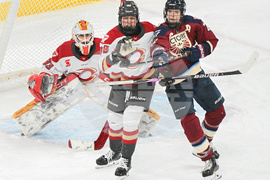 PWHL Charge Victoire Hockey