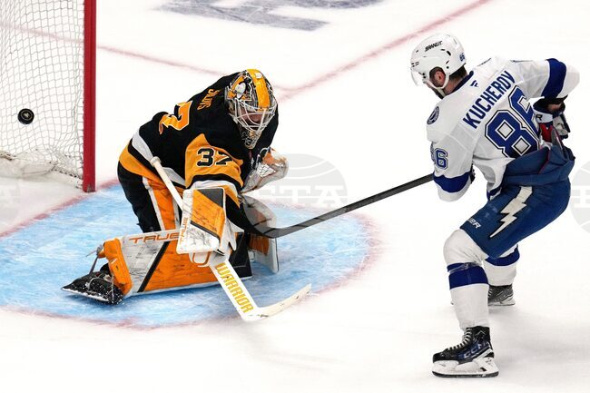 Тампа Бей изравни клубния си рекорд с 11-а поредна победа в Националната хокейна лига