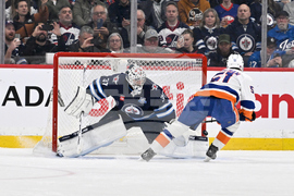 Islanders Jets Hockey