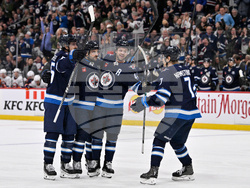 Islanders Jets Hockey