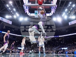 Timberwolves Bucks Basketball