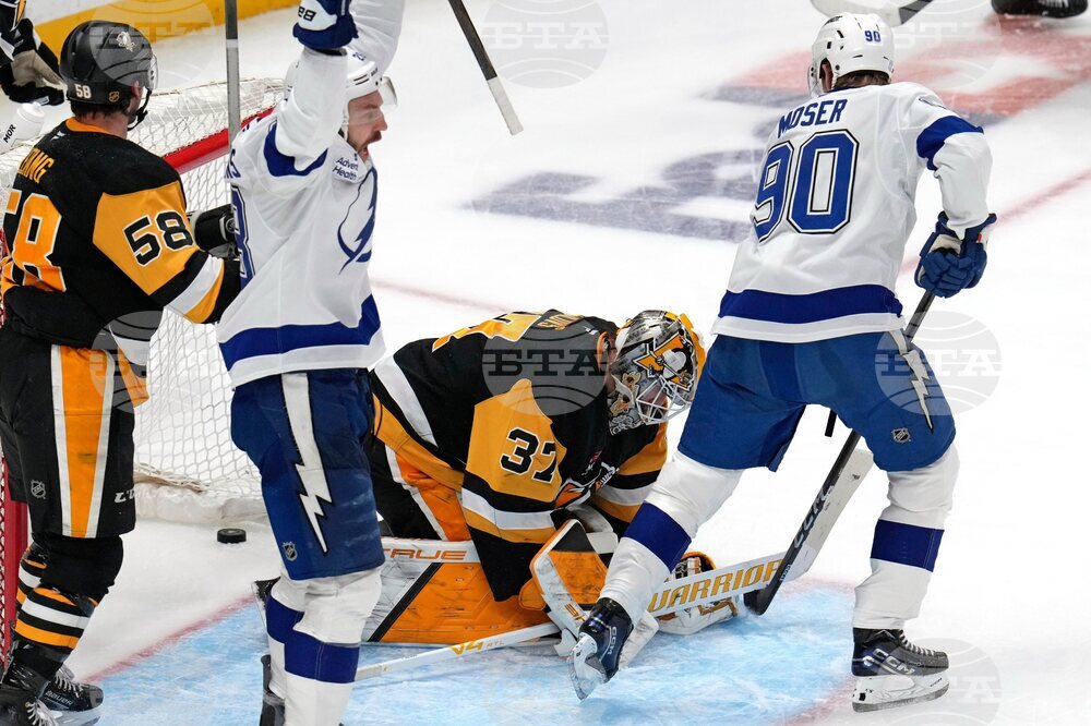 Lightning Penguins Hockey