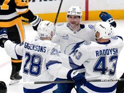 Lightning Penguins Hockey