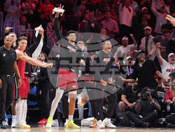 Suns Heat Basketball