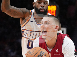 Suns Heat Basketball