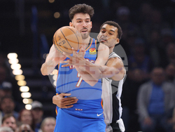 Spurs Thunder Basketball
