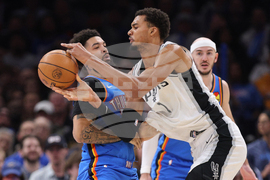 Spurs Thunder Basketball