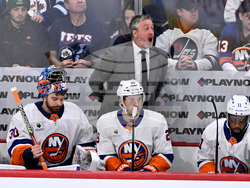 Islanders Jets Hockey