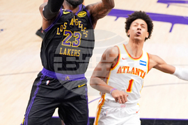 Hawks Lakers Basketball