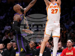 Hawks Lakers Basketball