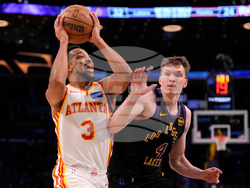 Hawks Lakers Basketball