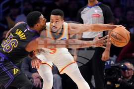 Hawks Lakers Basketball