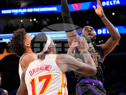 Hawks Lakers Basketball