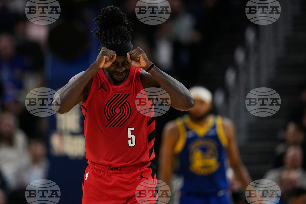 Trail Blazers Warriors Basketball