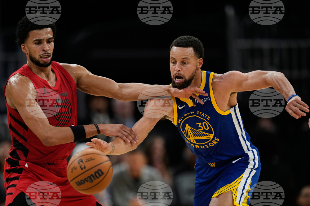 Trail Blazers Warriors Basketball