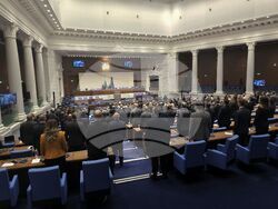 Парламент - нова пленарна сесия