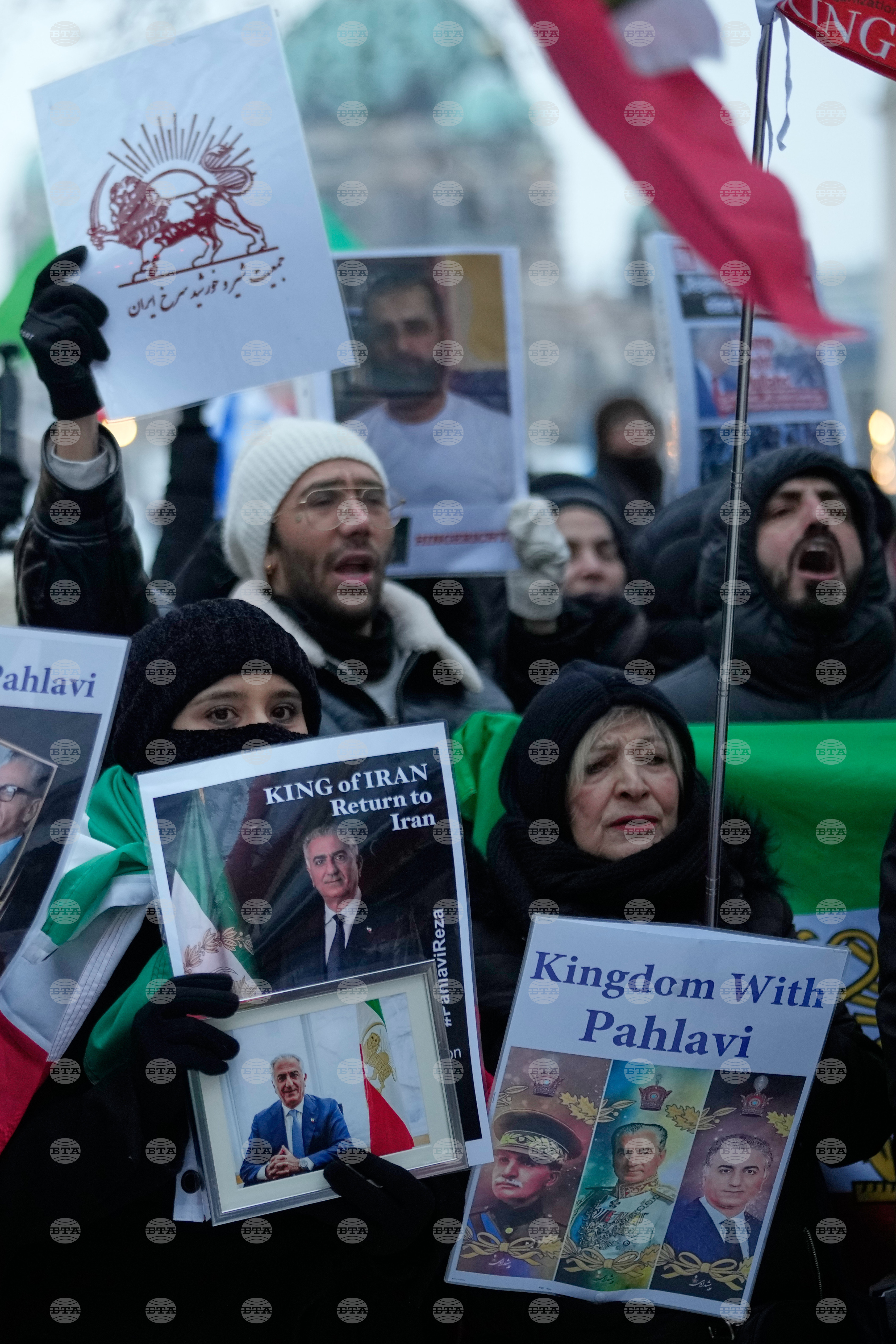 Top Vertical Photos Photo Gallery