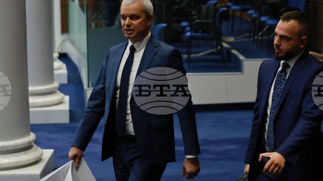 Президентът да назначи служебен кабинет и да насрочи избори по най-бързия начин, призоваха от "Възраждане"