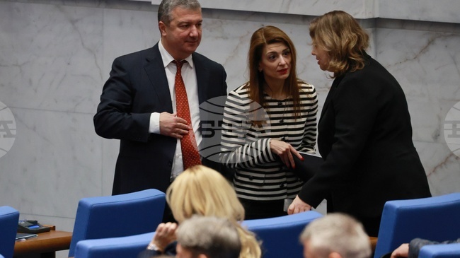 БСП даде своя принос за стабилността на държавата и за спокойствието на българските граждани, каза Драгомир Стойнев