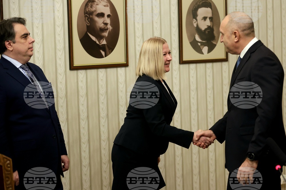 Президентство - ПП-ДБ - мандат за съставяне на правителство - връчване