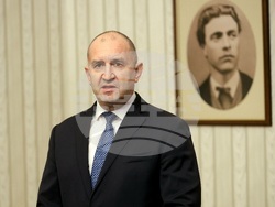 Президентство - ПП-ДБ - мандат за съставяне на правителство - връчване