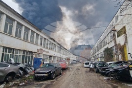 Троян - пожар - склад за текстилни материали