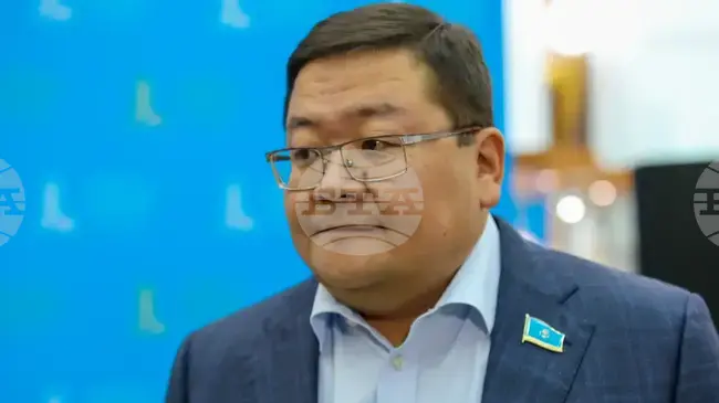 Казинформ: Казахстански депутат призова САЩ да окажат натиск върху Украйна заради атаките с дронове върху петролни съоръжения в Казахстан