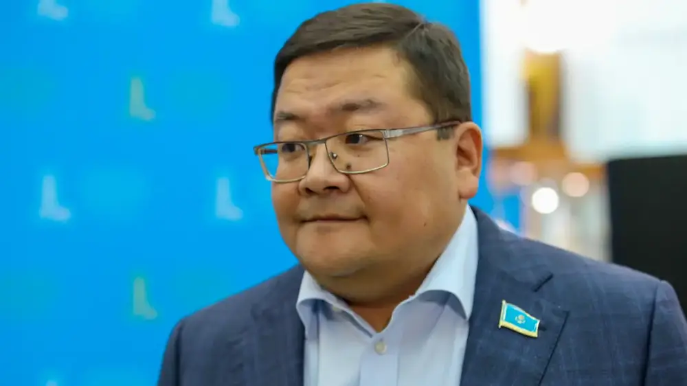 Казинформ: Казахстански депутат призова САЩ да окажат натиск върху Украйна заради атаките с дронове срещу петролни съоръжения на Казахстанския тръбопроводен консорциум 