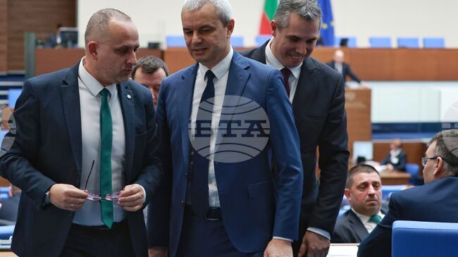 Vazrazhdane Leader Calls on Citizens to Join Wednesday Protest over Suspected Election Fraud by GERB, MRF