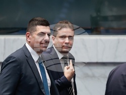 Парламент - нова пленарна сесия