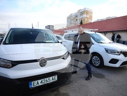 МВР - лекотоварни автомобили