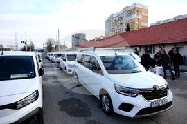 МВР - лекотоварни автомобили