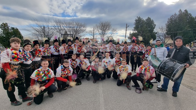 Съединение - обичай Куди - сурвакари