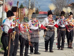 Съединение - обичай „Куди“ - сурвакари