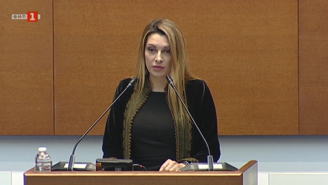 Политическото поведение на „Има такъв народ" никога не е се е водило от конюнктурата, а от мисълта за държавност, заявиха в декларация от партията